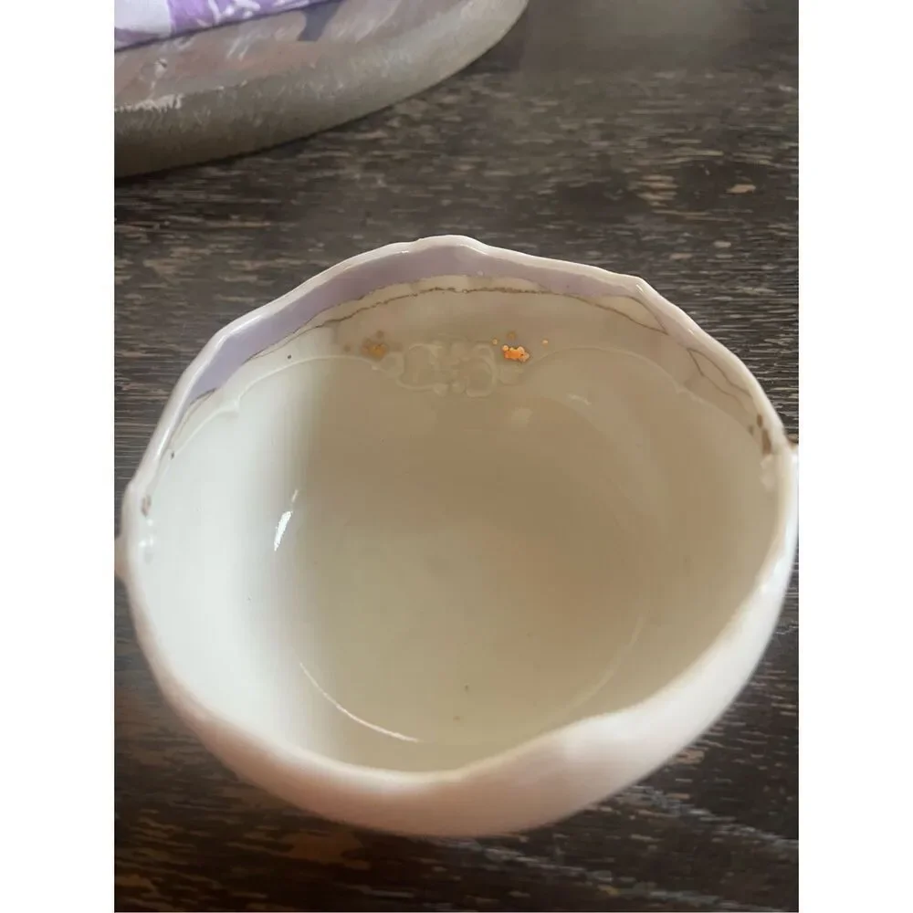 Carolyn Carrol Pottery Set of 2 Decorative Bowls 1991 Cream Purple Lavender Glit